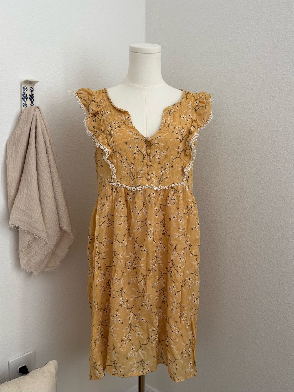 Umgee Mustard Floral Ruffle Dress Large Cottagecore Boho